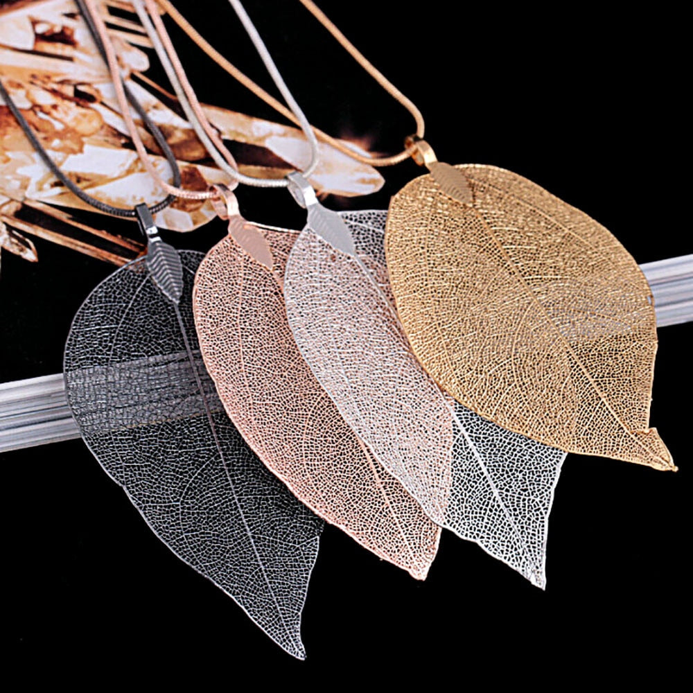 Special Leaf  Necklace